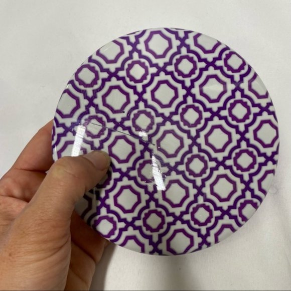 Travel Light Up Makeup Mirrors Set of 2 - Picture 8 of 12